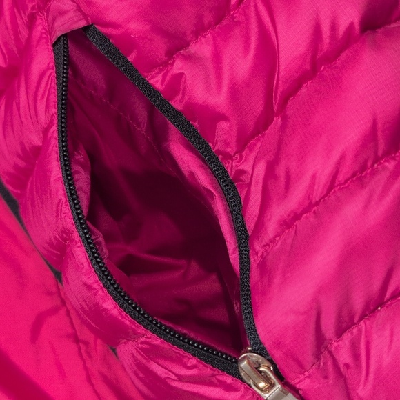 Emporio Armani Pink Puffer Duck Down Girls Jacket Size 6 - Picture 5 of 10